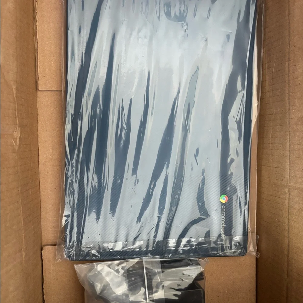 Lenovo Laptop - Elegant Blue Finish